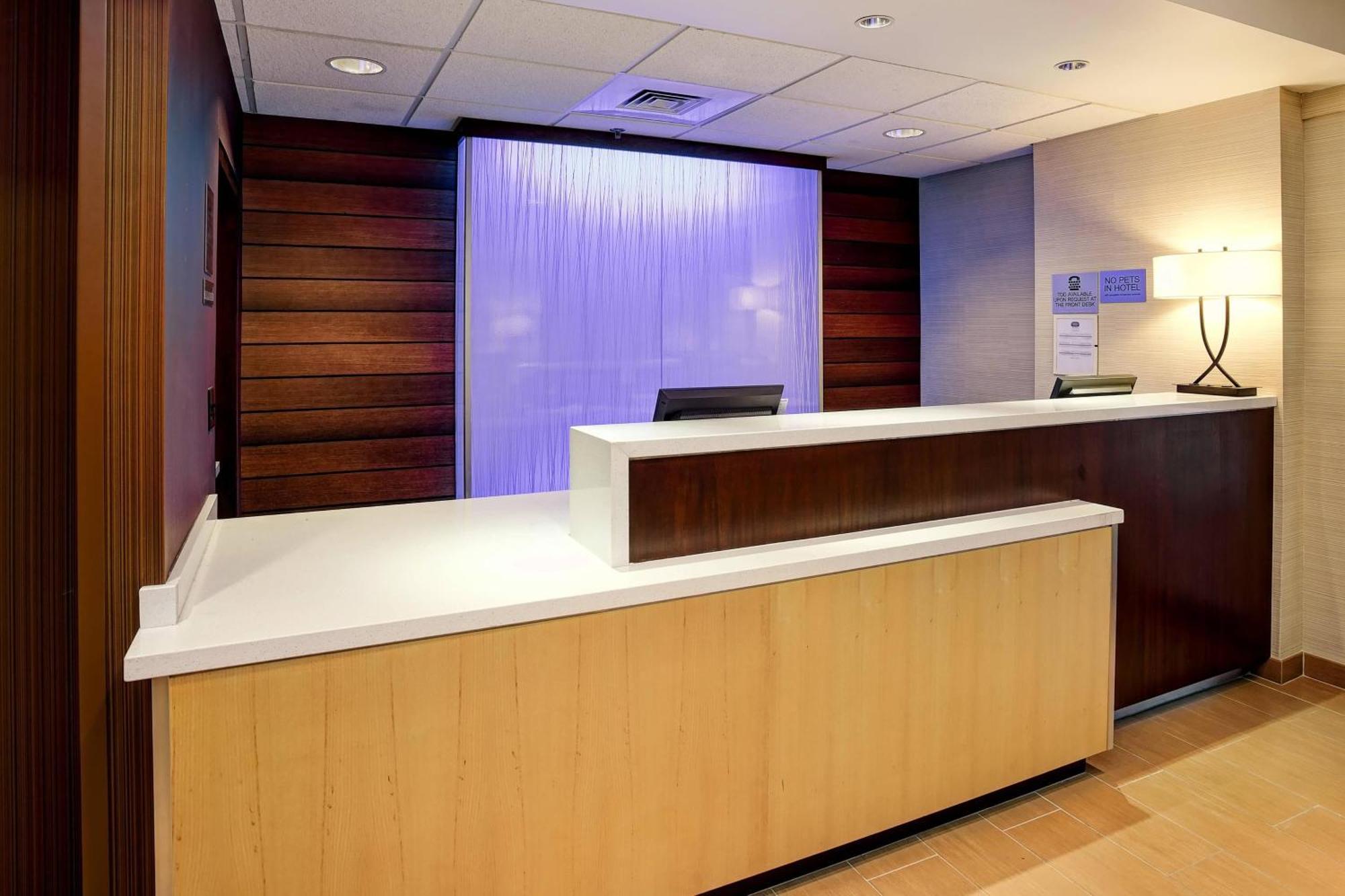Fairfield Inn And Suites By Marriott Tampa Brandon エクステリア 写真